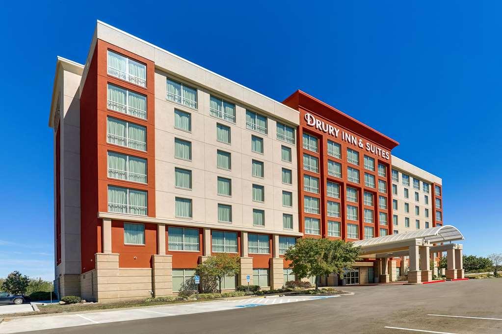 Drury Inn & Suites Independence Kansas City Blue Springs Bagian luar foto