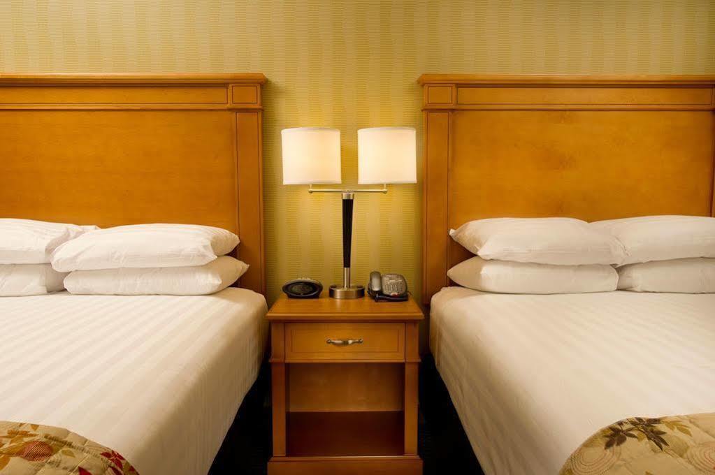 Drury Inn & Suites Independence Kansas City Blue Springs Bagian luar foto